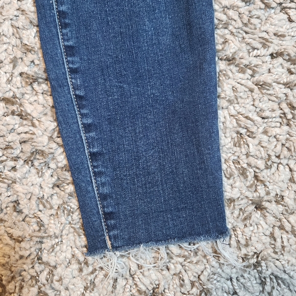 Kut from the Kloth Catherine Boyfriend Raw Hem Ankle Jeans Denim Mid Rise Sz 6 - Picture 7 of 14